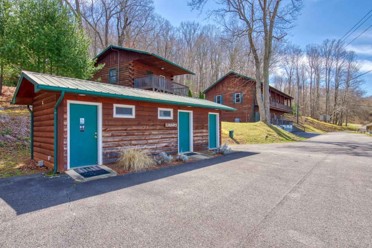 Campground Cabin Lake Junaluska Eksteriør bilde